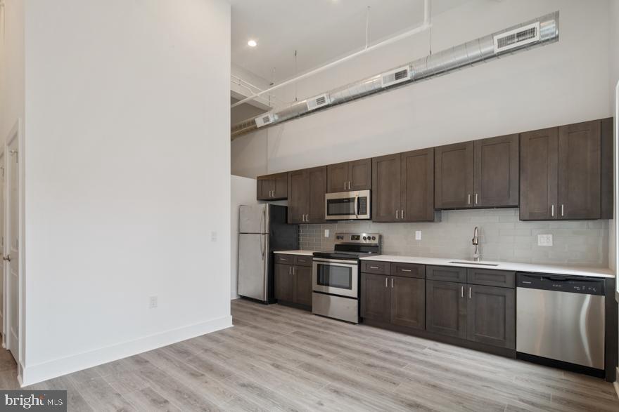 1705 JACKSON ST #UNIT 8