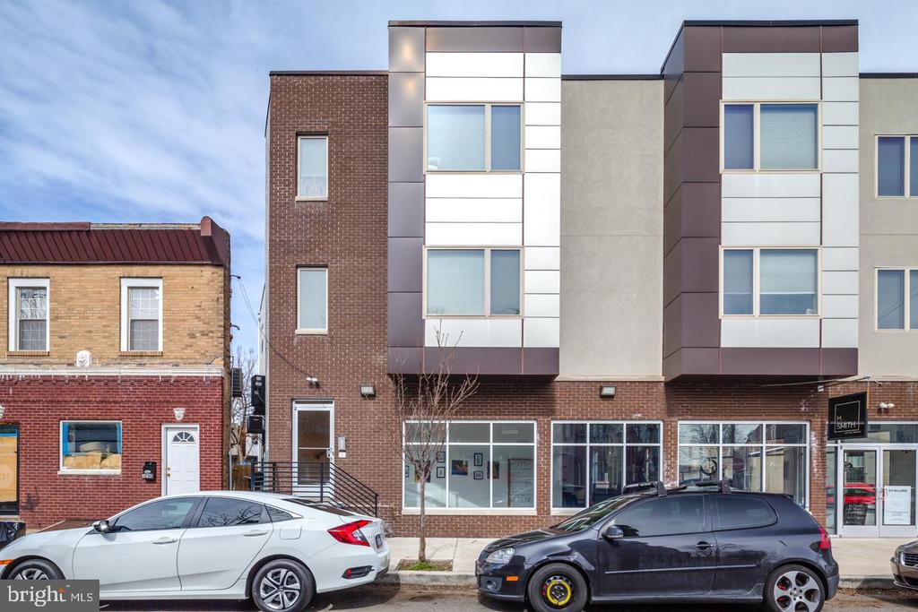 1242 POINT BREEZE AVE #UNIT 304