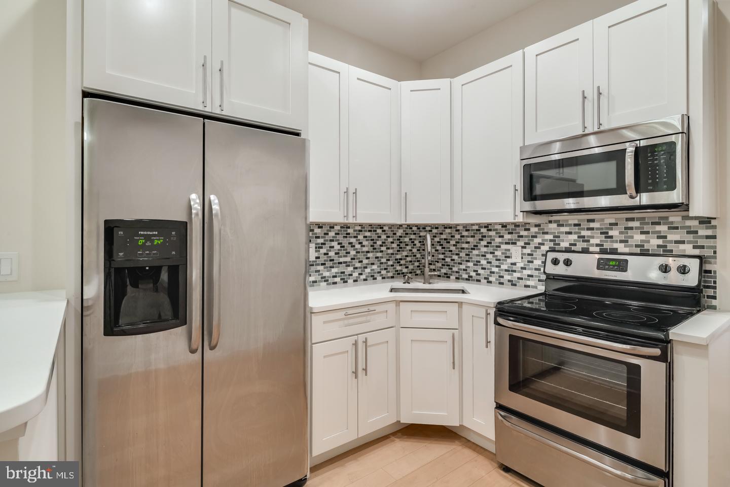 1305 LOCUST ST #UNIT 3B