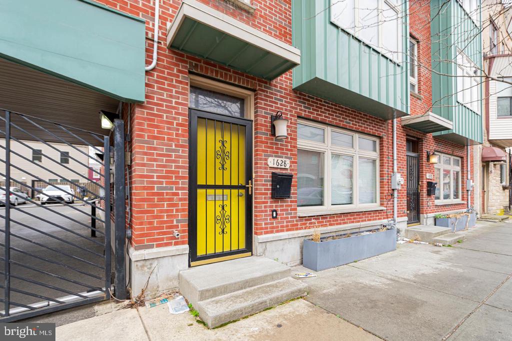 1628 FEDERAL ST