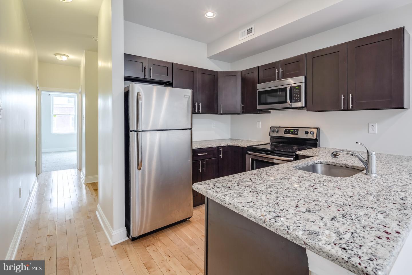 319 N PRESTON ST #UNIT 3