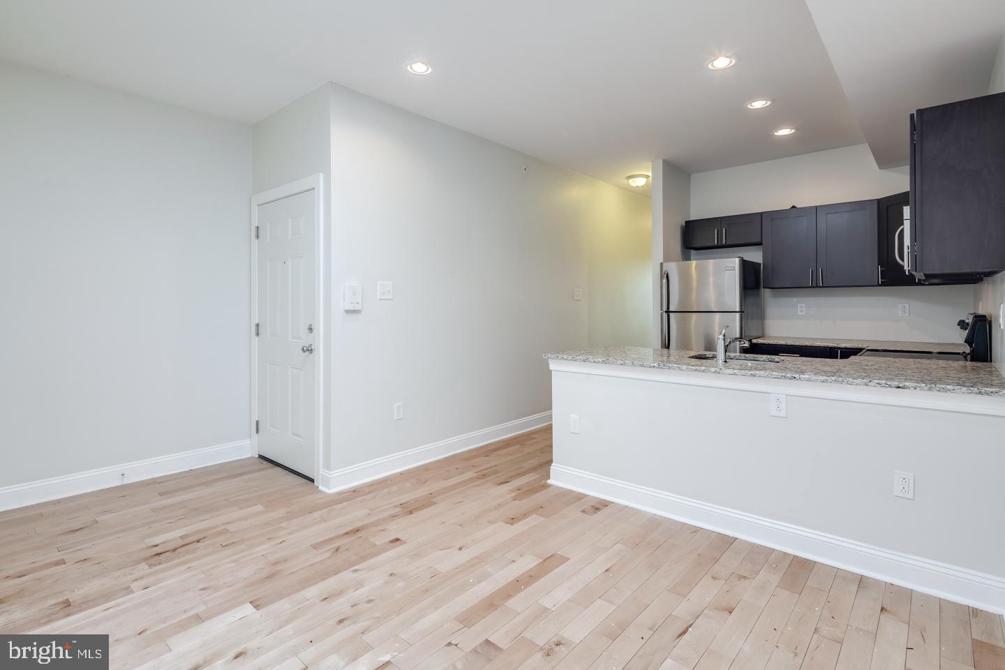 319 N PRESTON ST #UNIT 3