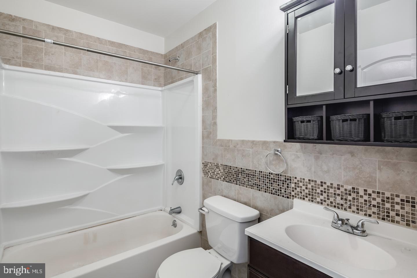 319 N PRESTON ST #UNIT 3