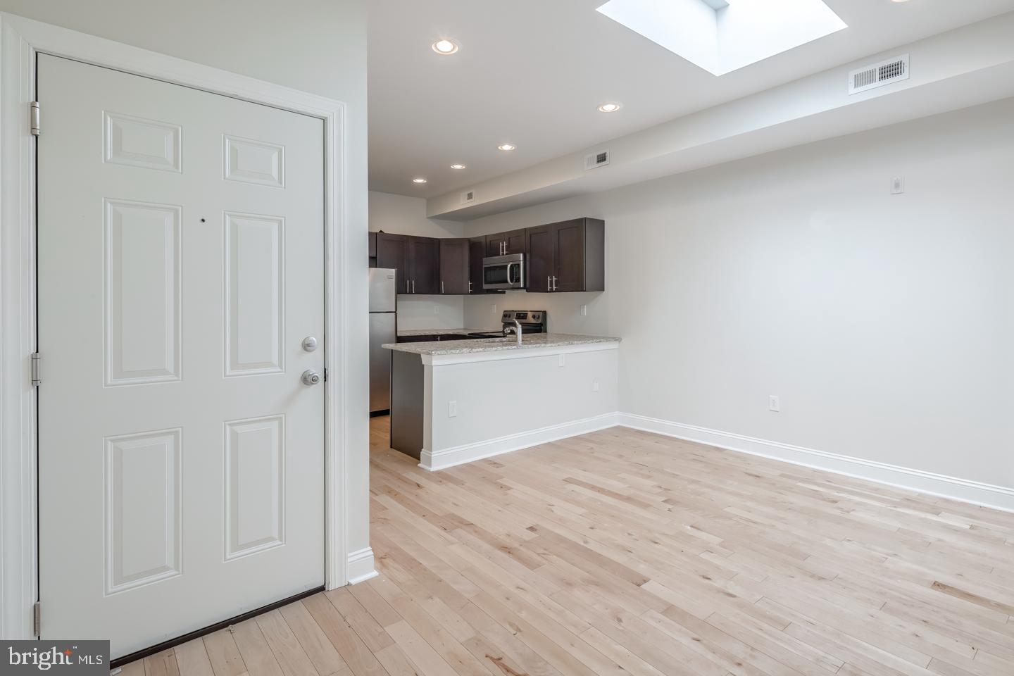 319 N PRESTON ST #UNIT 3