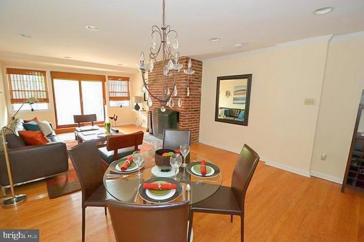 1930 LOMBARD ST #UNIT B