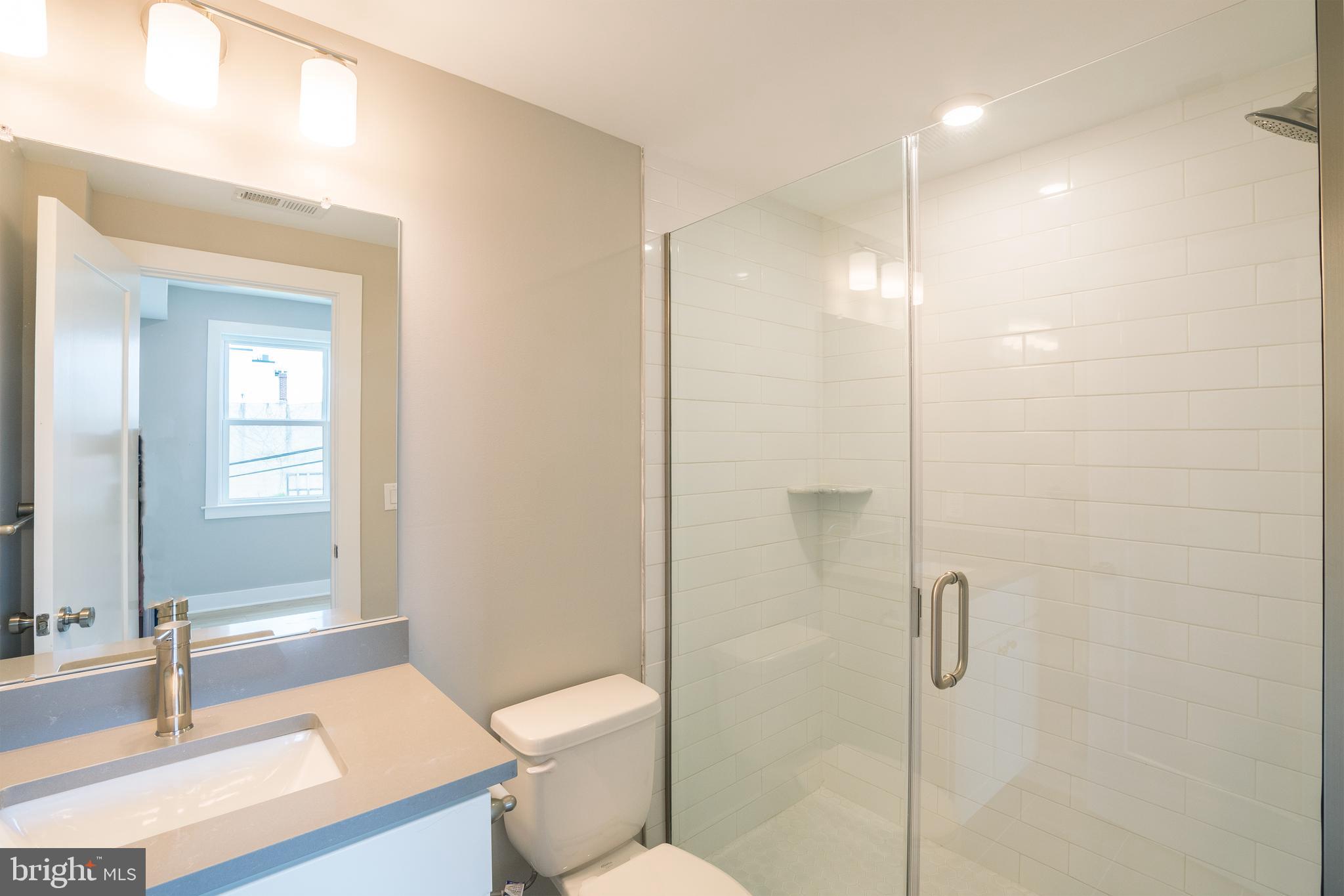 2621 W JEFFERSON ST #UNIT 3F