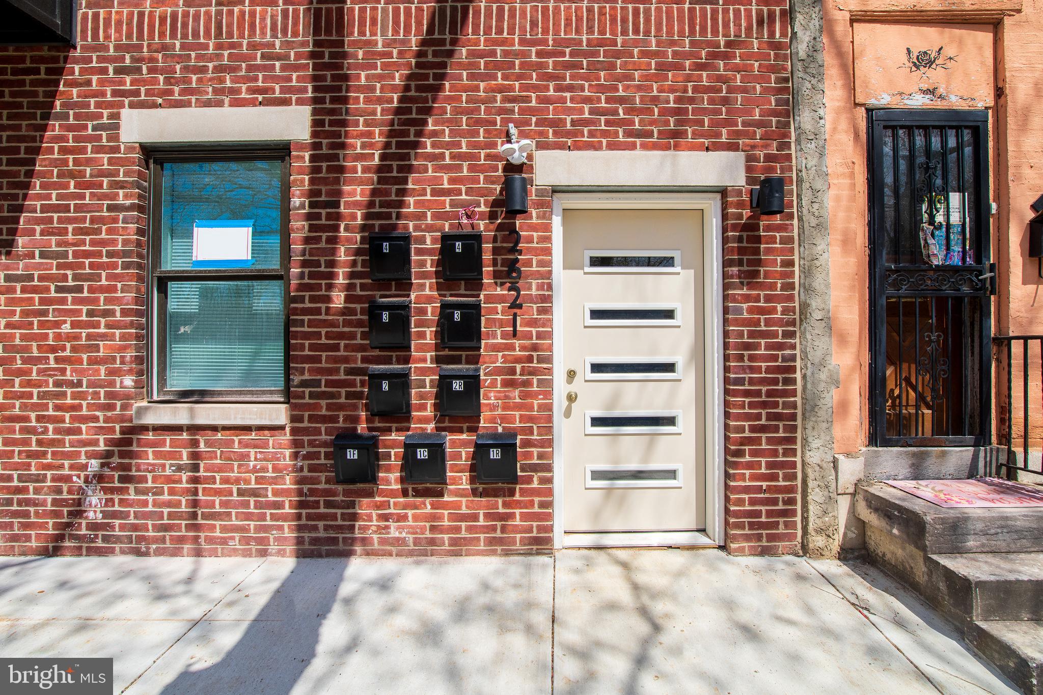 2621 W JEFFERSON ST #UNIT 3F