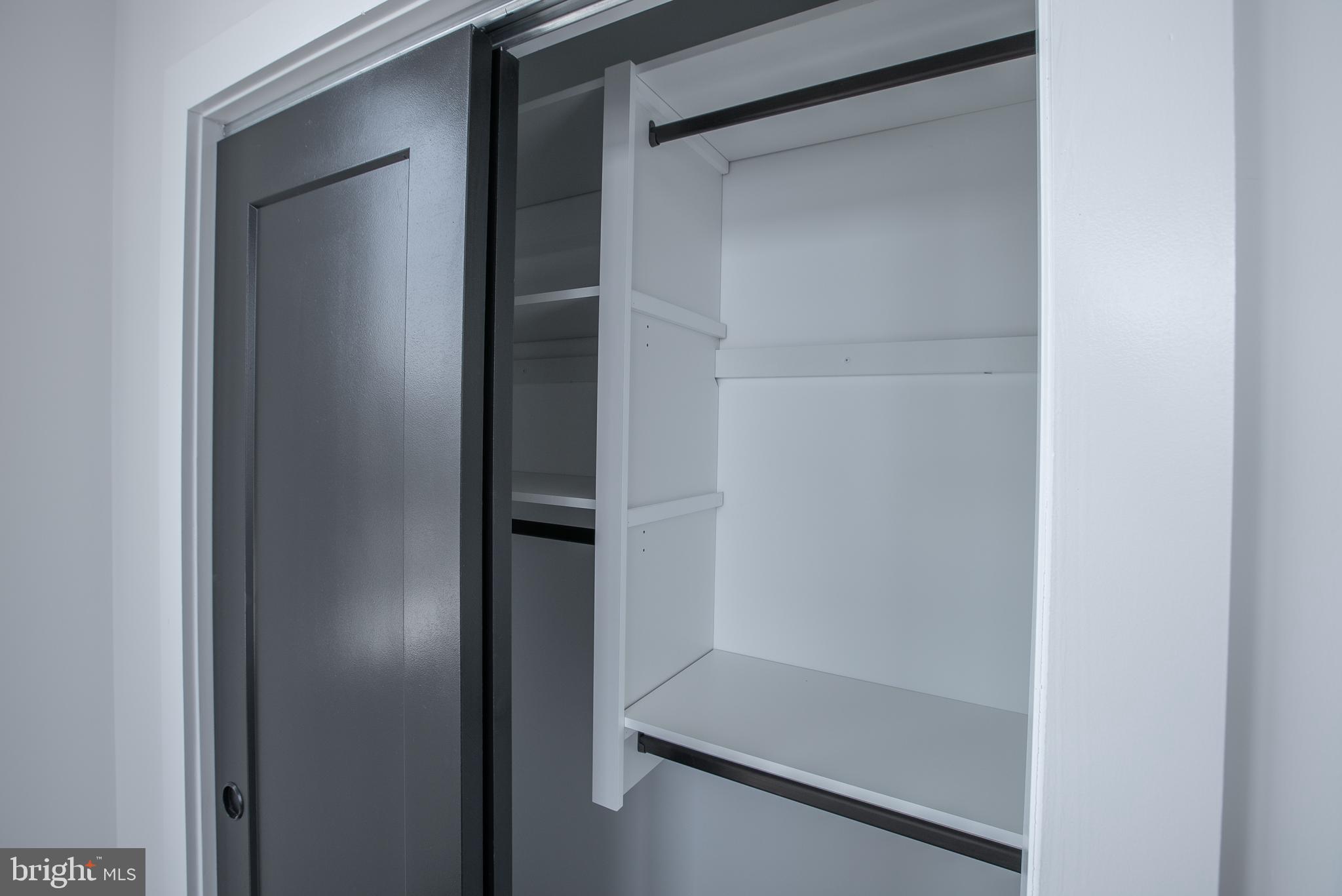 2940 W THOMPSON ST #UNIT 301