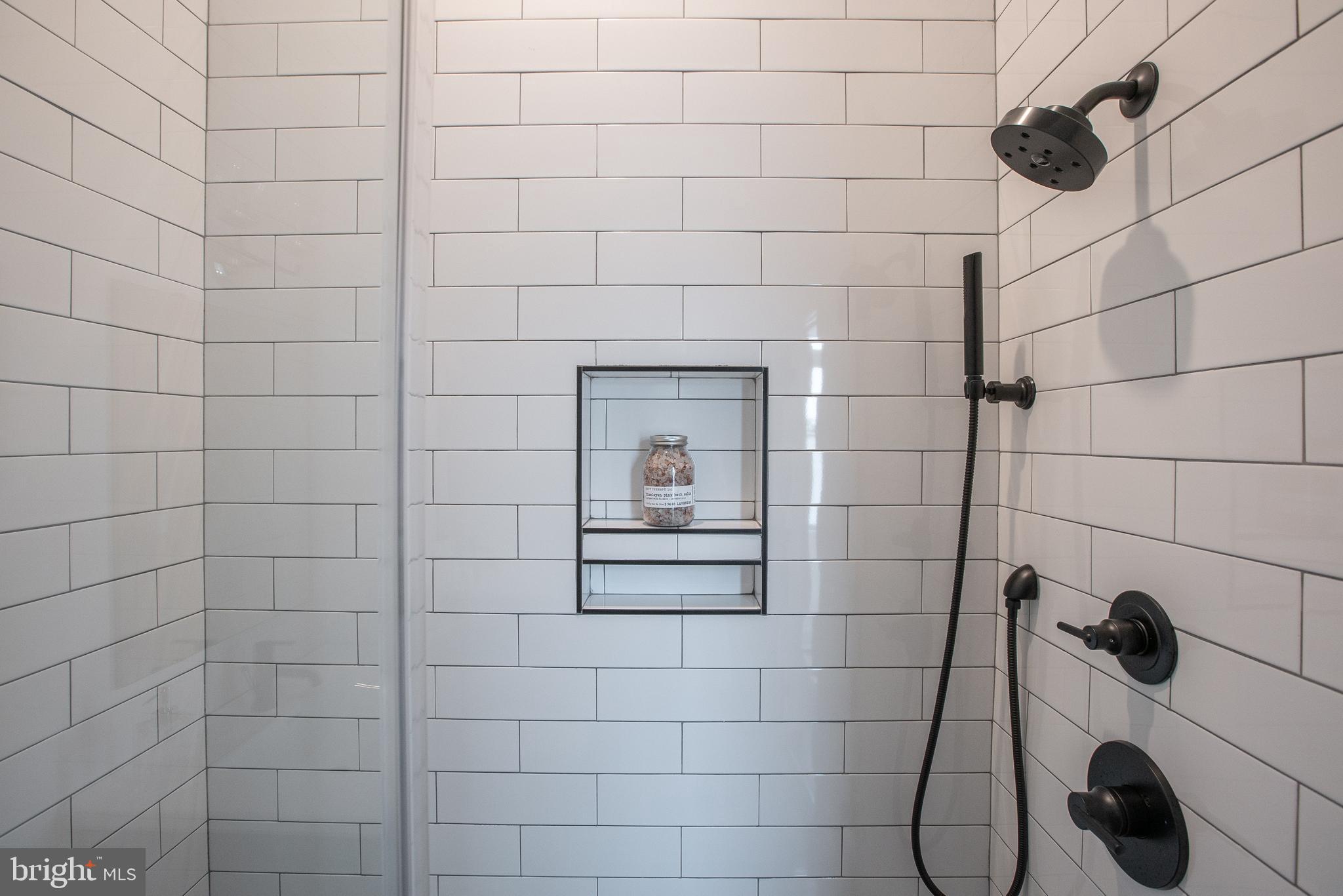 2940 W THOMPSON ST #UNIT 301