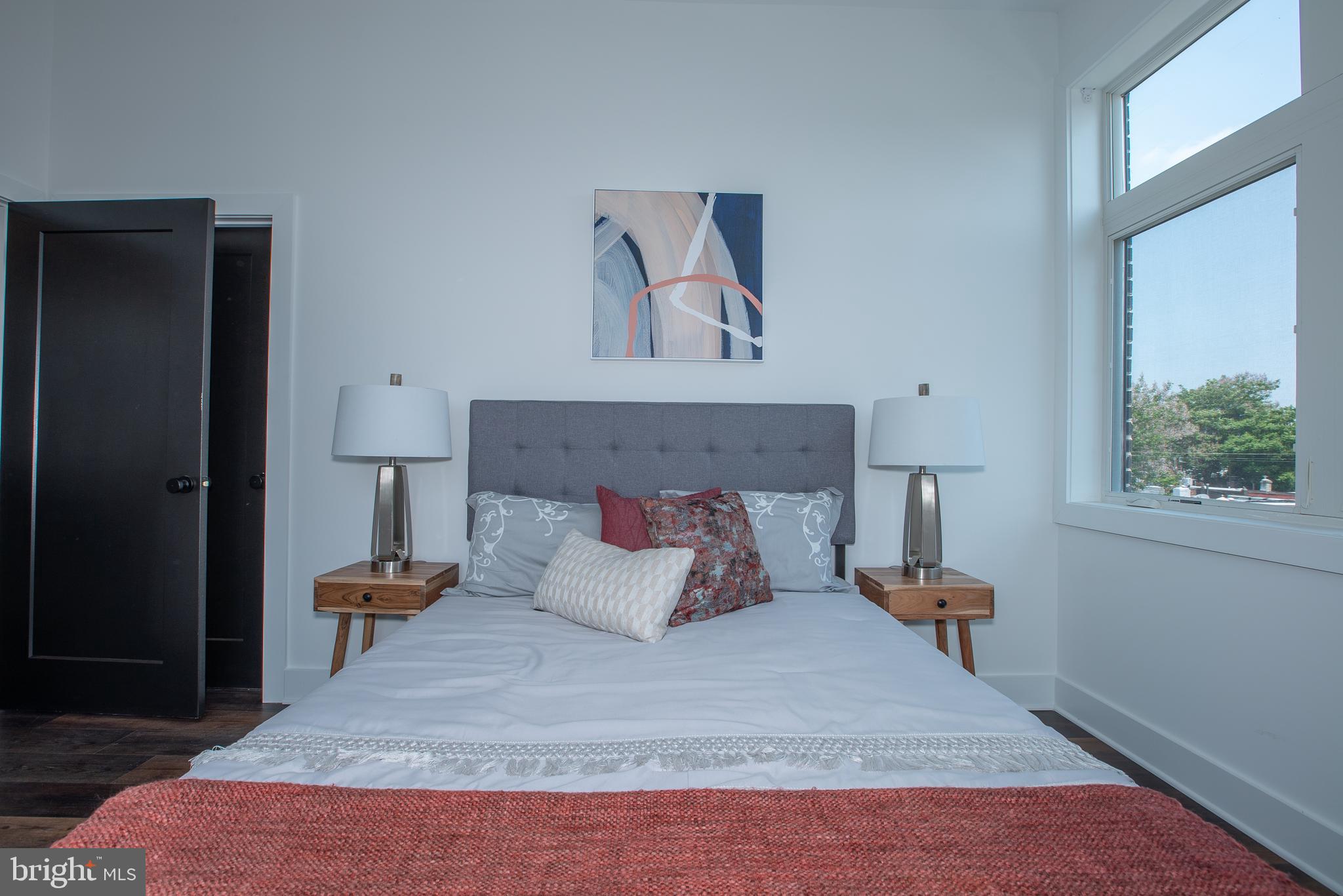 2940 W THOMPSON ST #UNIT 301