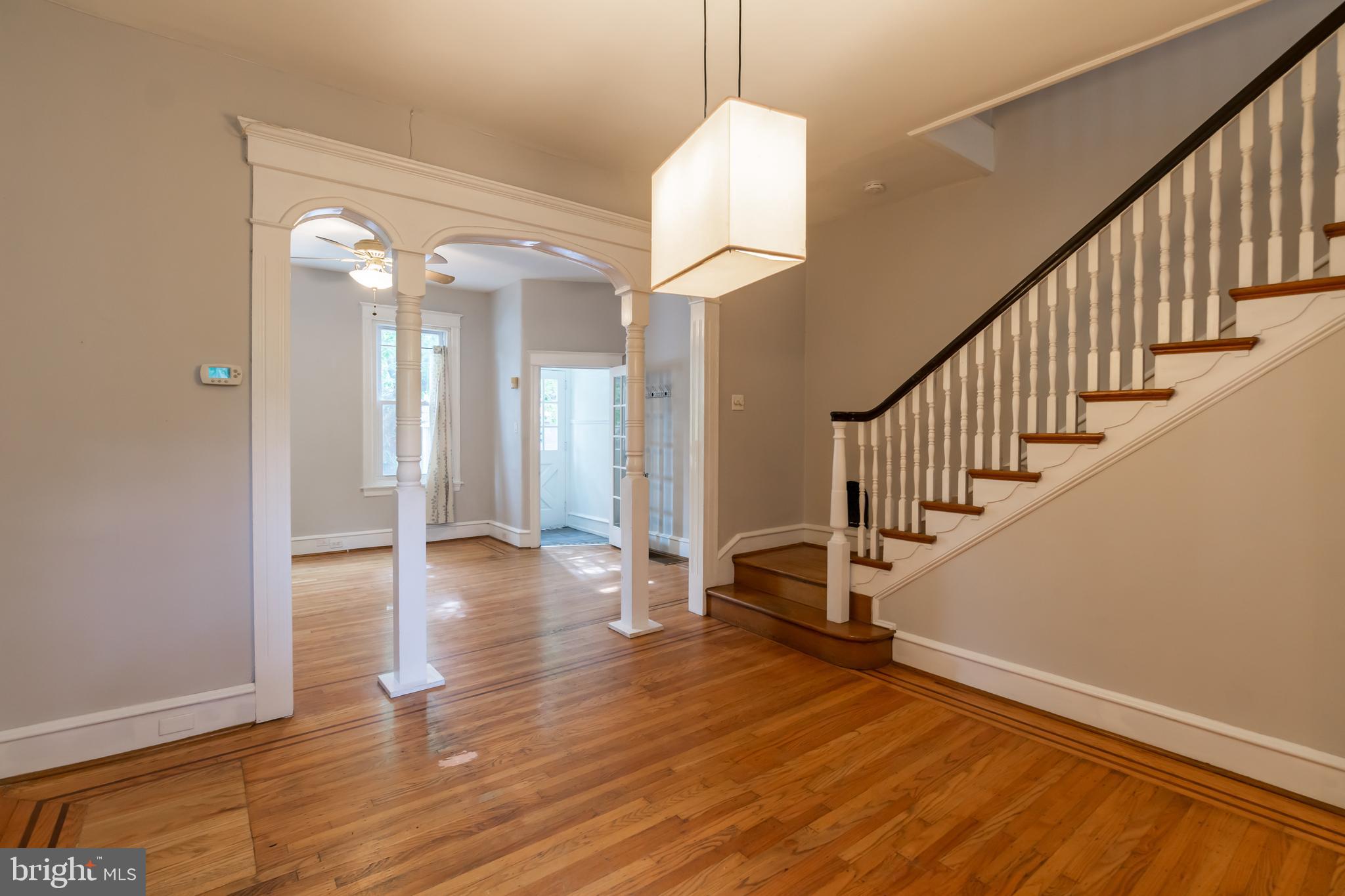 1221 MARLBOROUGH ST #FRONT