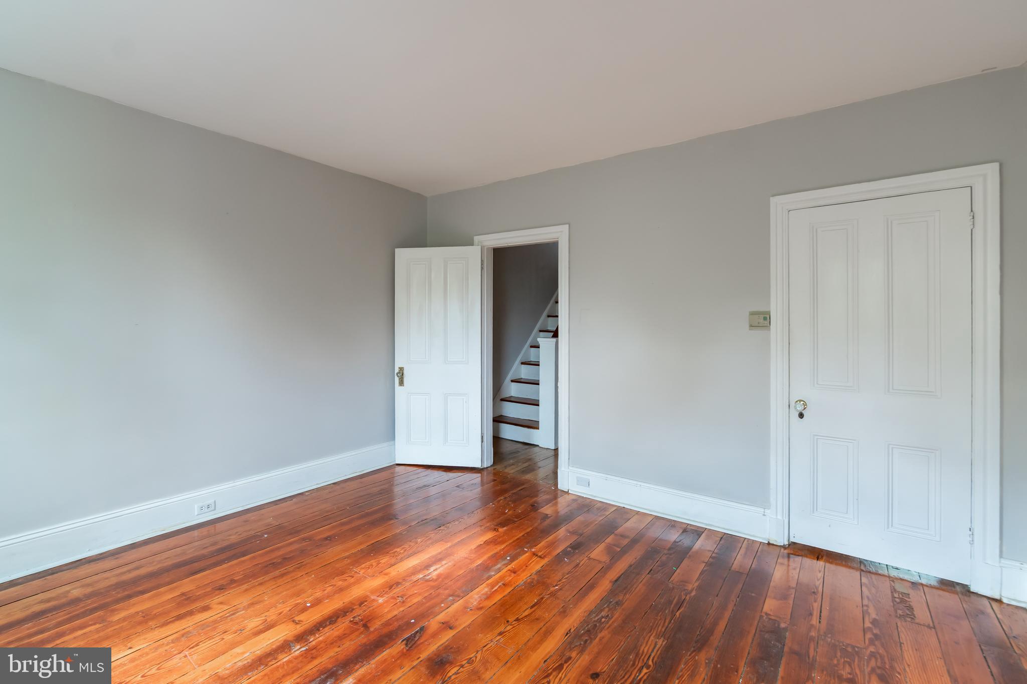 1221 MARLBOROUGH ST #FRONT