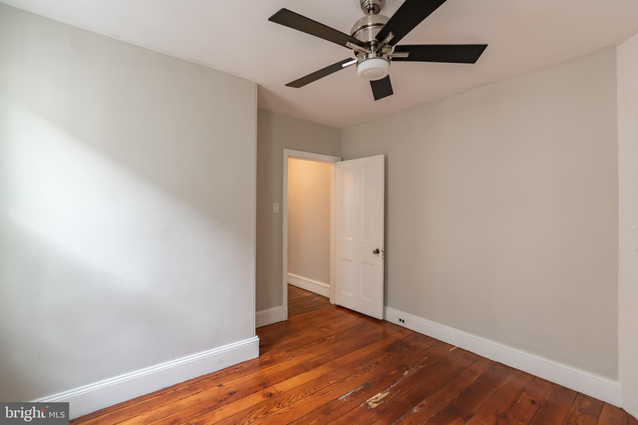 1221 MARLBOROUGH ST #FRONT
