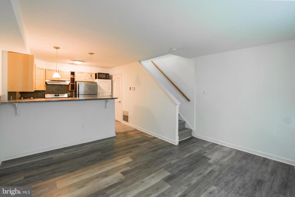 2303 NAUDAIN ST #C