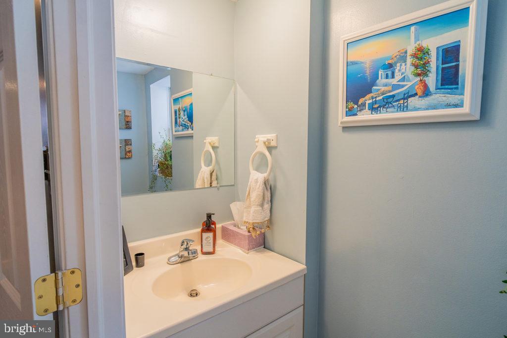 775 S 20TH ST #UNIT B