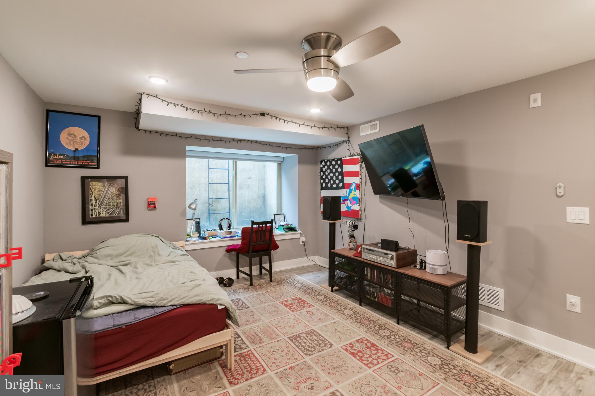 1900-02 N 4TH ST #UNIT 1