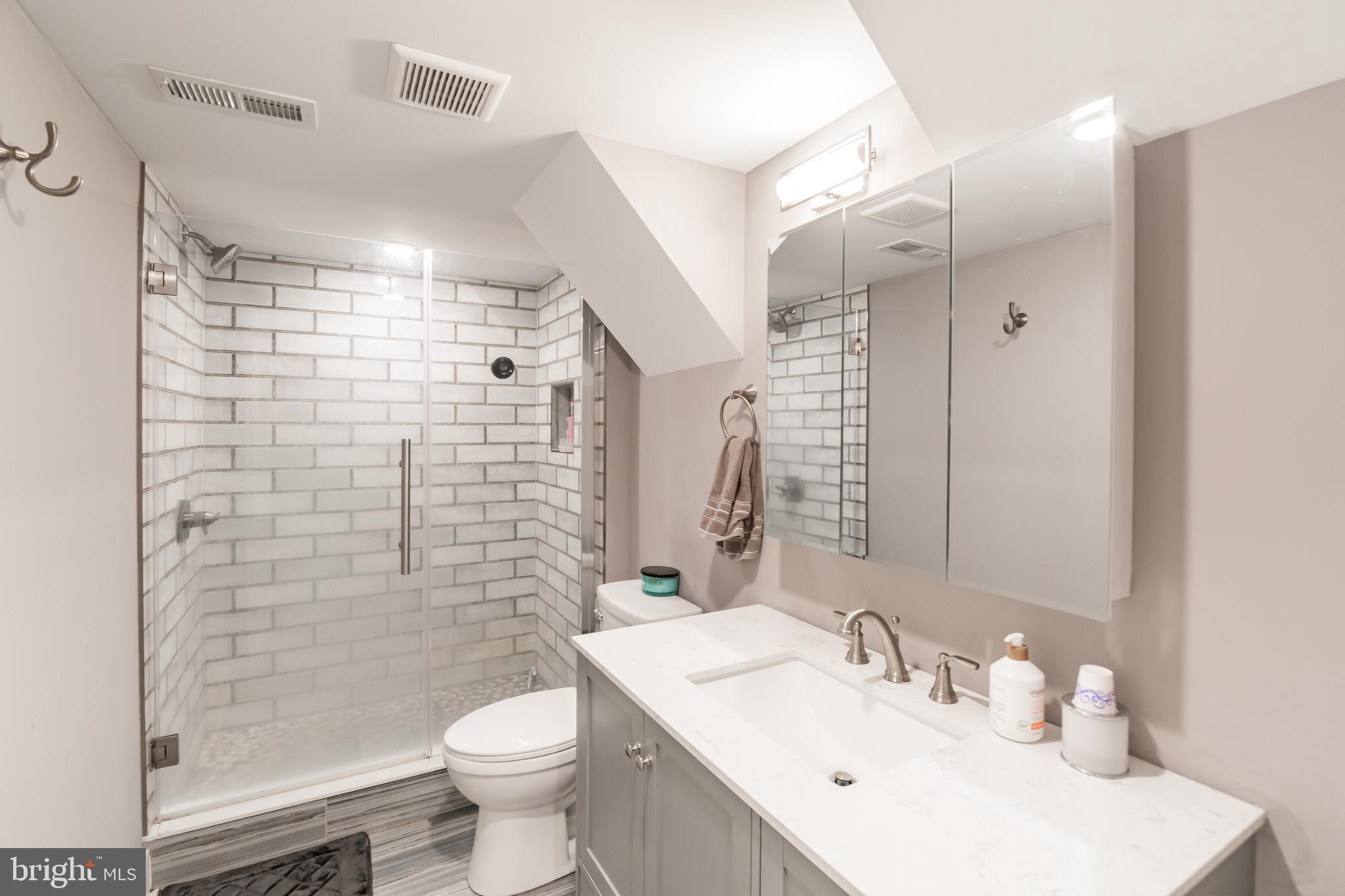 1900-02 N 4TH ST #UNIT 1