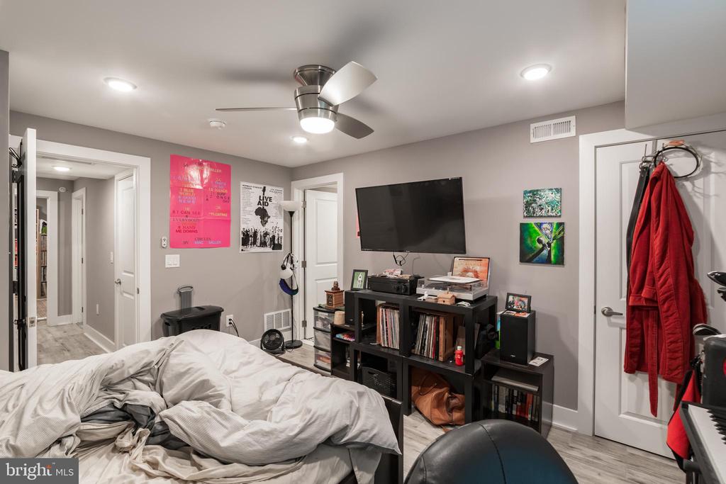 1900-02 N 4TH ST #UNIT 1