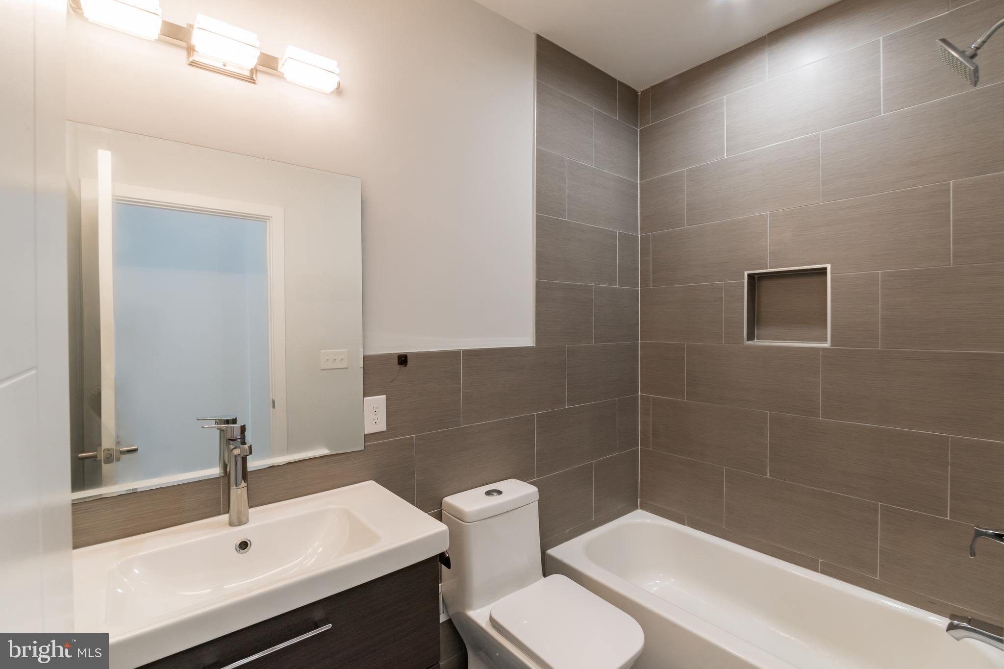 1755 N MARSHALL ST #UNIT A