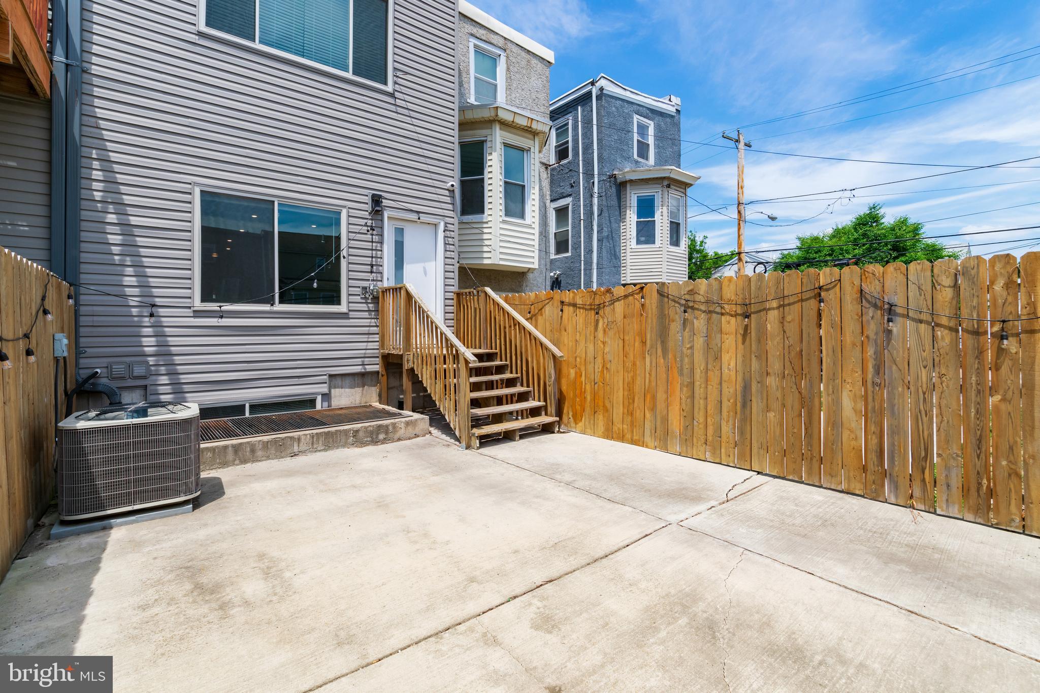 1755 N MARSHALL ST #UNIT A