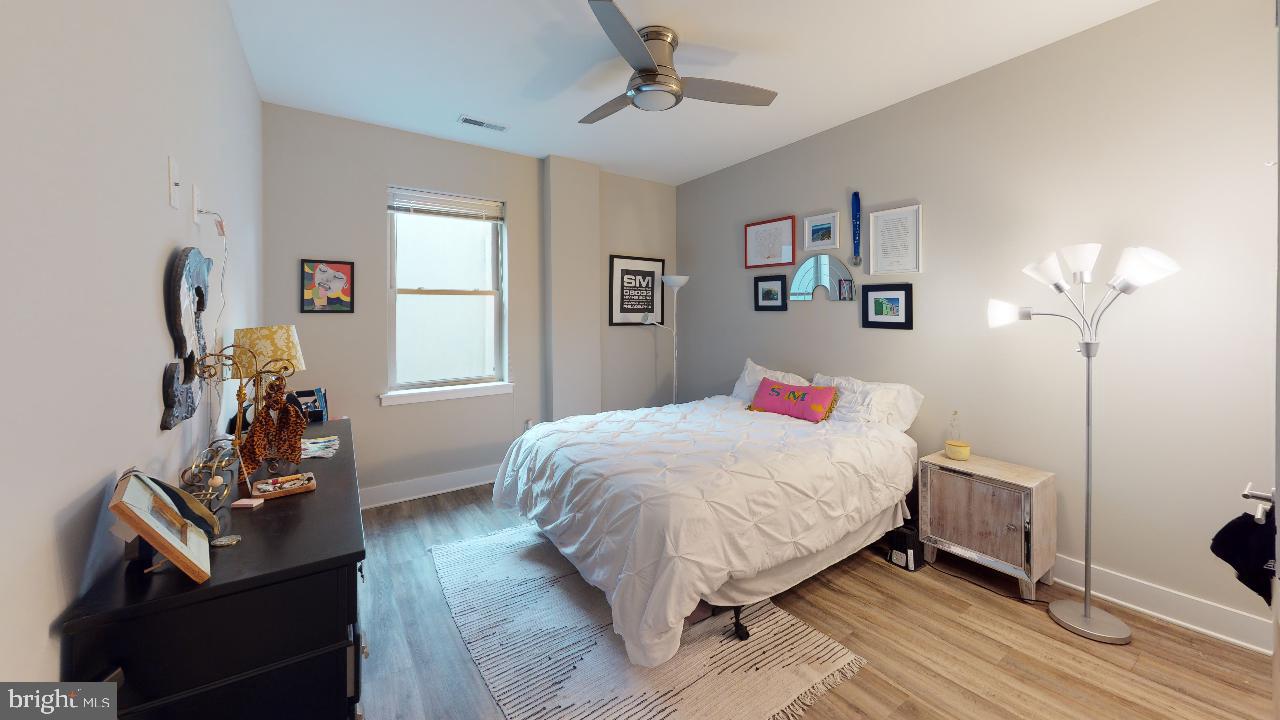 1607 CATHARINE ST #UNIT 1F