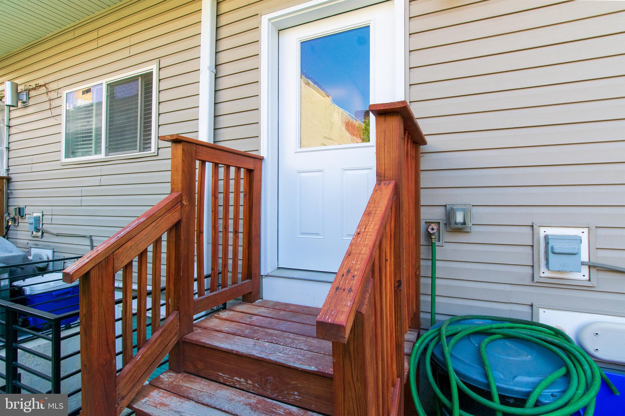 1520 N MASCHER ST #UNIT 1