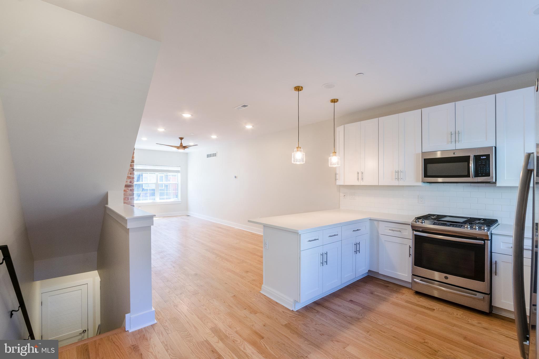 1520 N MASCHER ST #UNIT 1