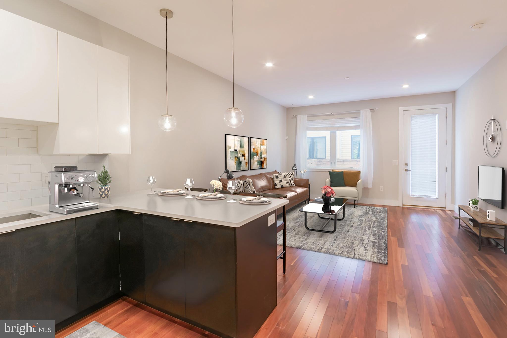 1842 FRANKFORD AVE #1