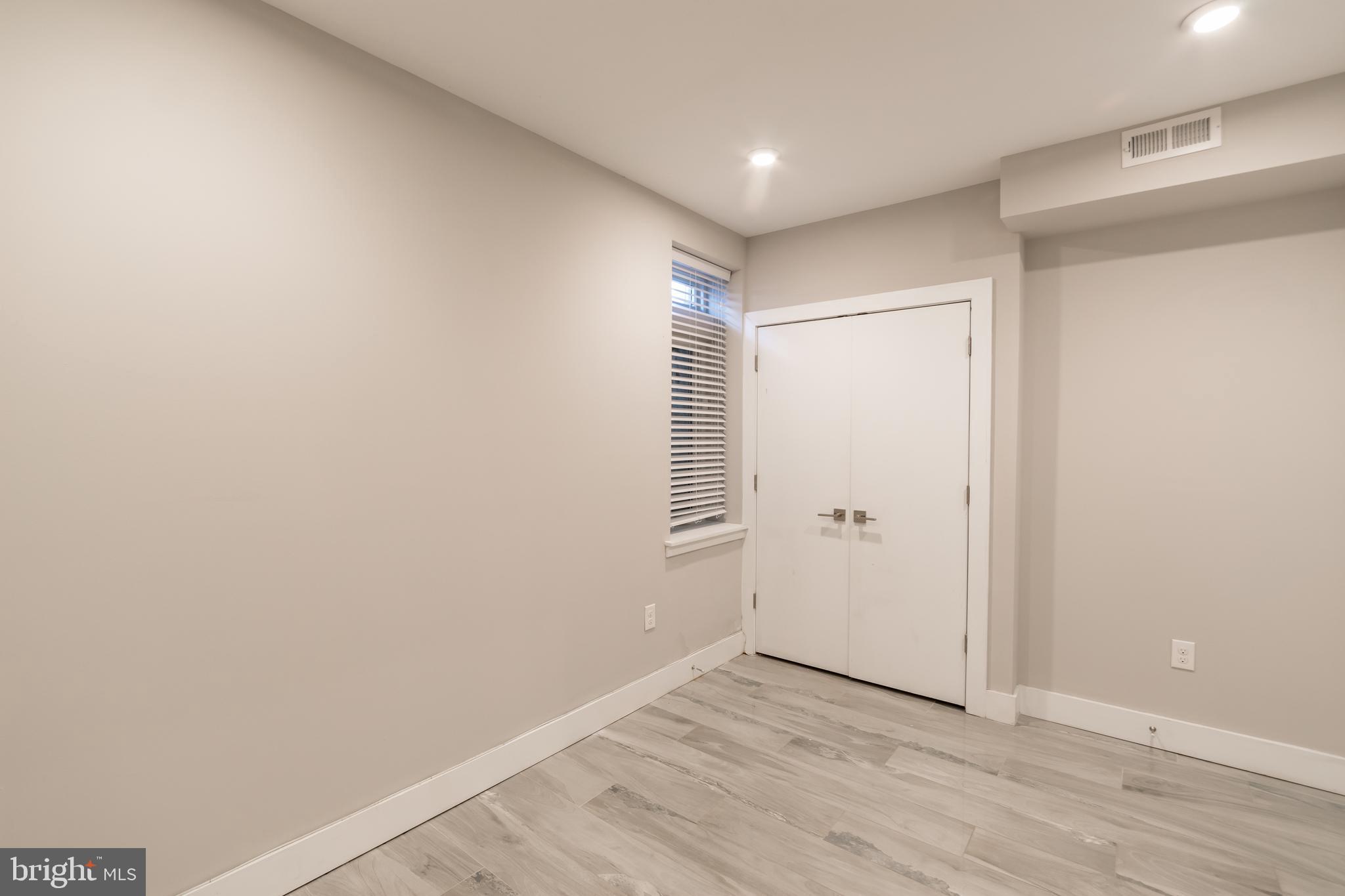 1842 FRANKFORD AVE #1