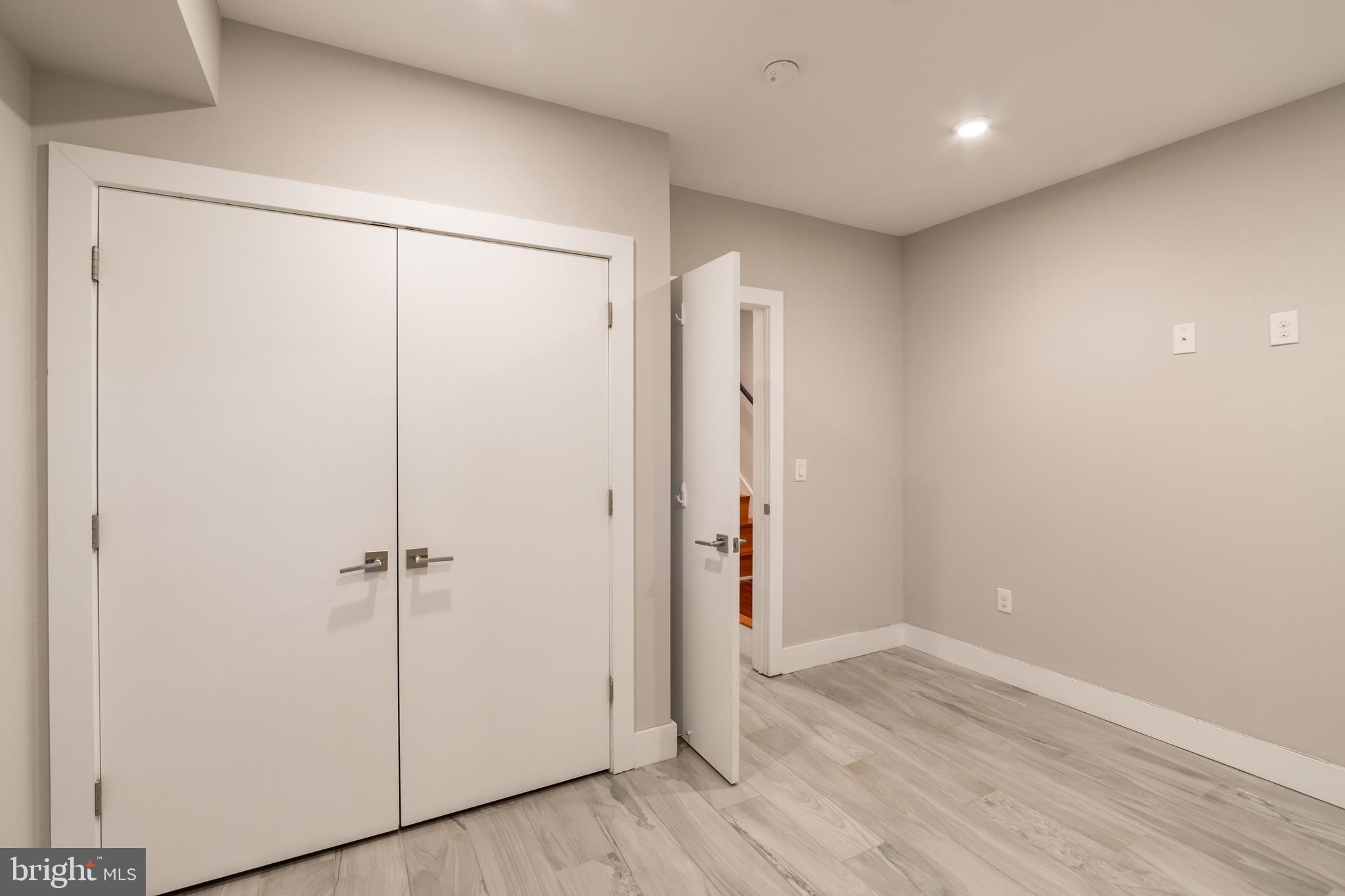 1842 FRANKFORD AVE #1