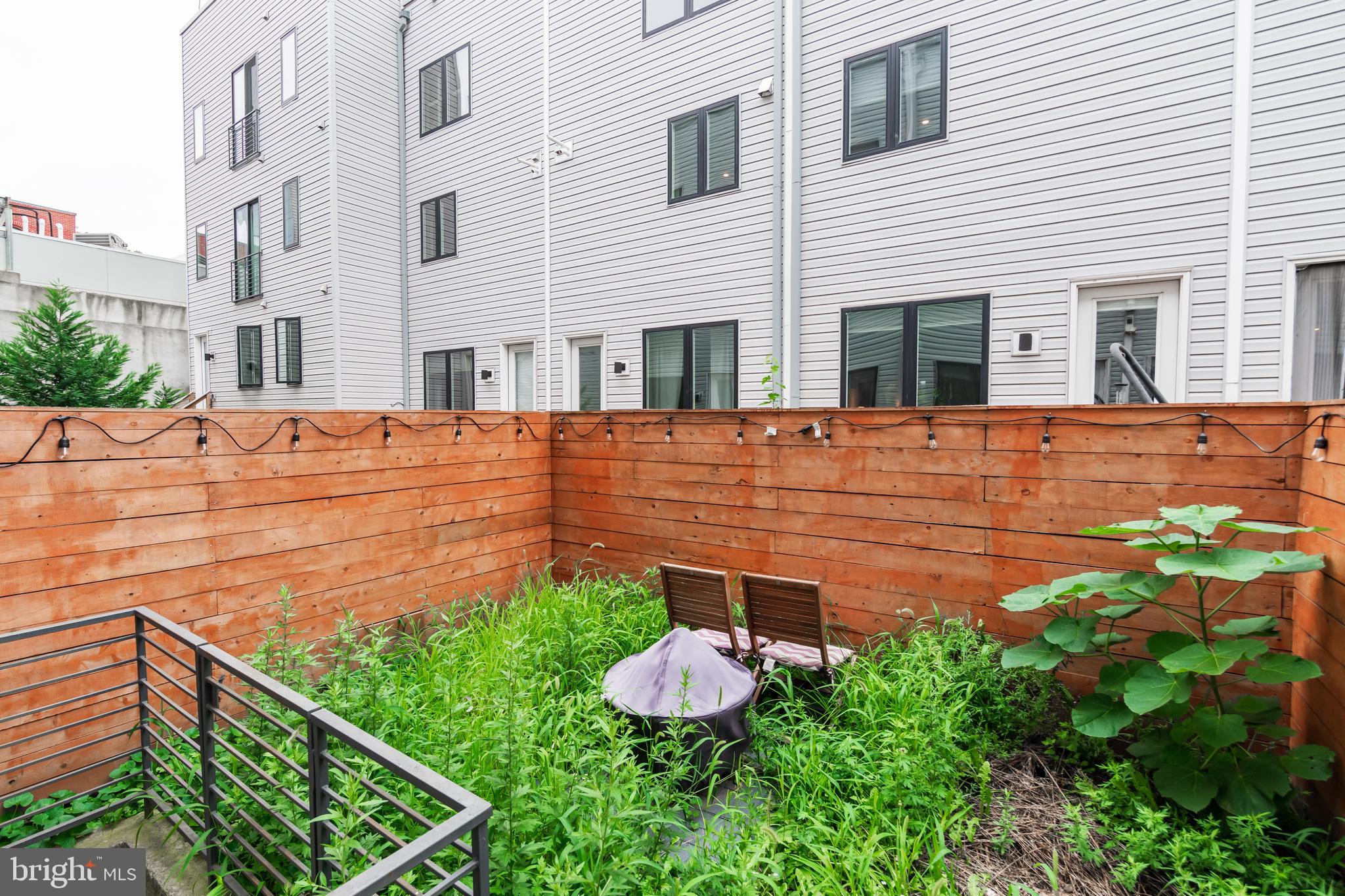 1842 FRANKFORD AVE #1