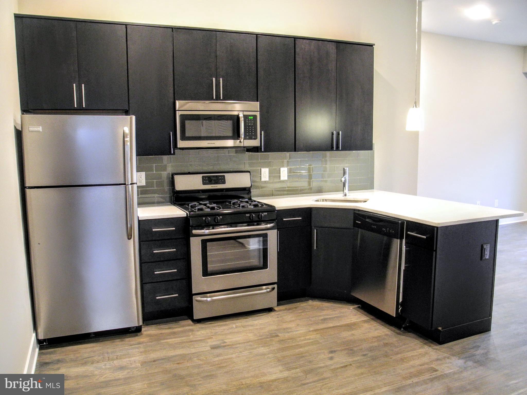 1607 CATHARINE ST #UNIT 3D