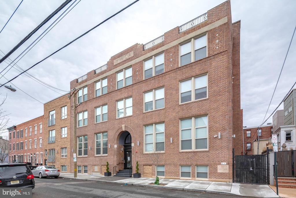 1607 CATHARINE ST #UNIT 3D