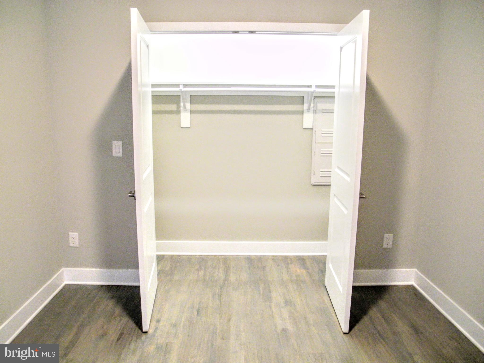 1607 CATHARINE ST #UNIT 3D