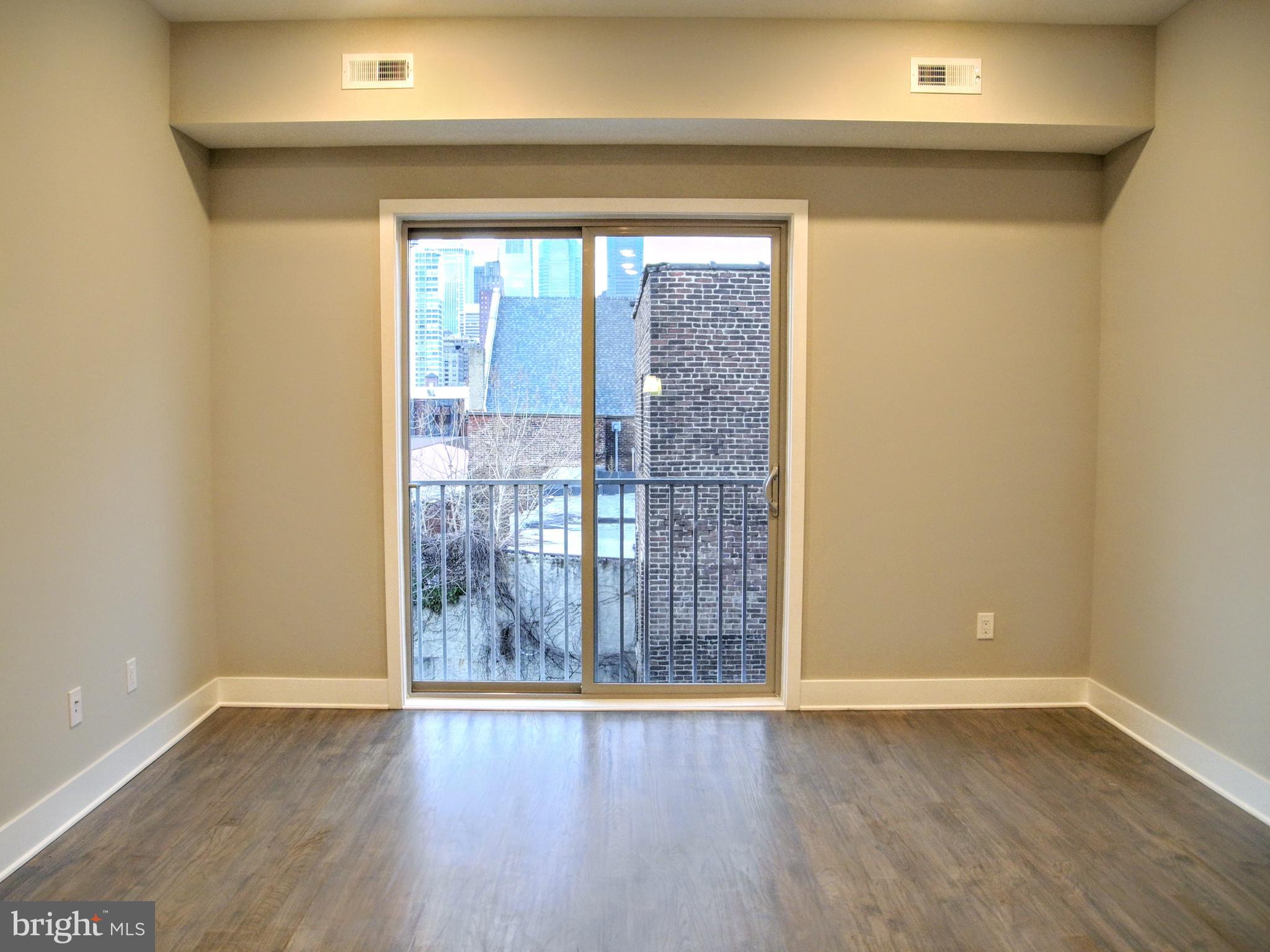 1607 CATHARINE ST #UNIT 3D