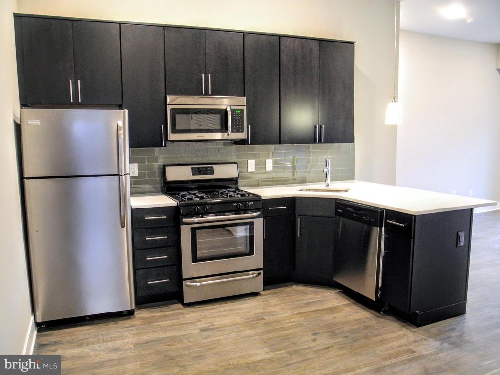 1607 CATHARINE ST #UNIT 3D