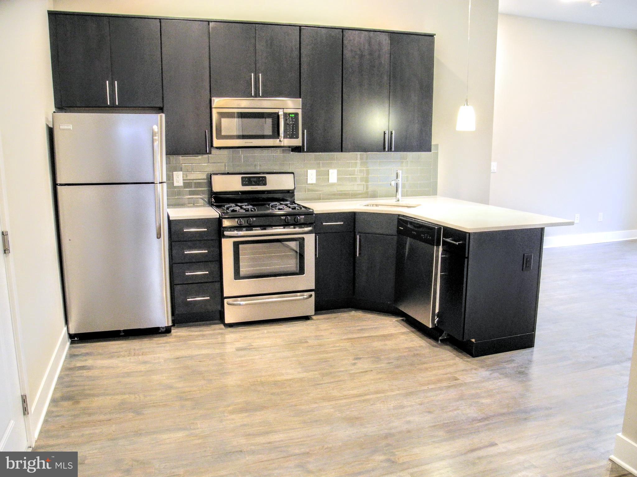 1607 CATHARINE ST #UNIT 3D