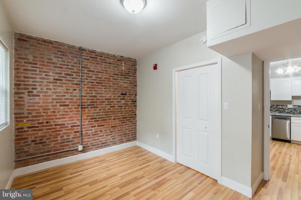 1126 E PASSYUNK AVE #UNIT 2