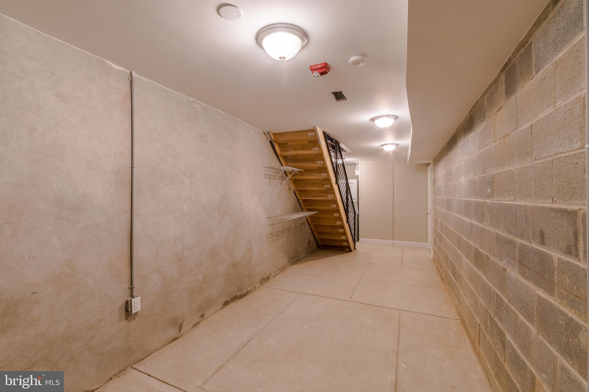 1126 E PASSYUNK AVE #UNIT 2