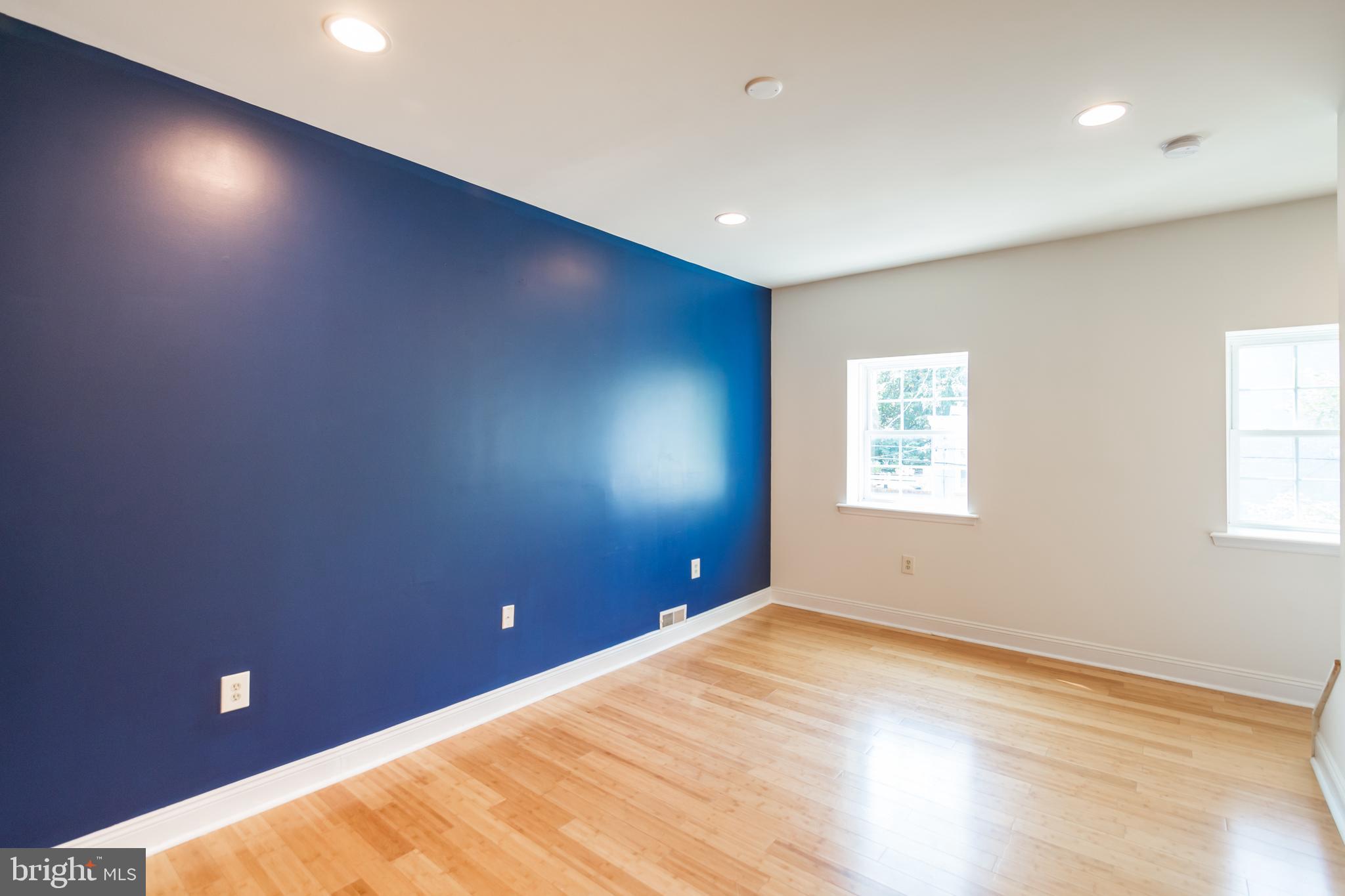 1805 CARPENTER ST #2ND FLOOR