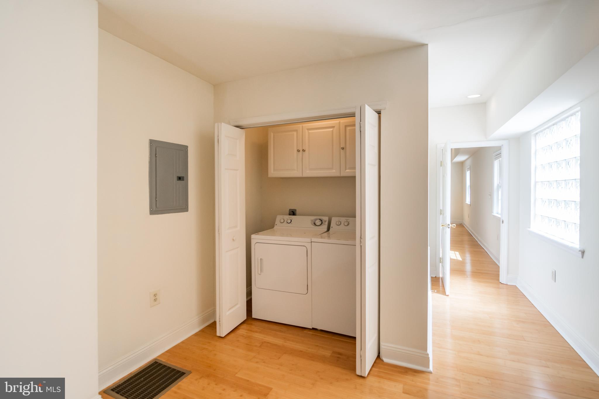 1805 CARPENTER ST #2ND FLOOR