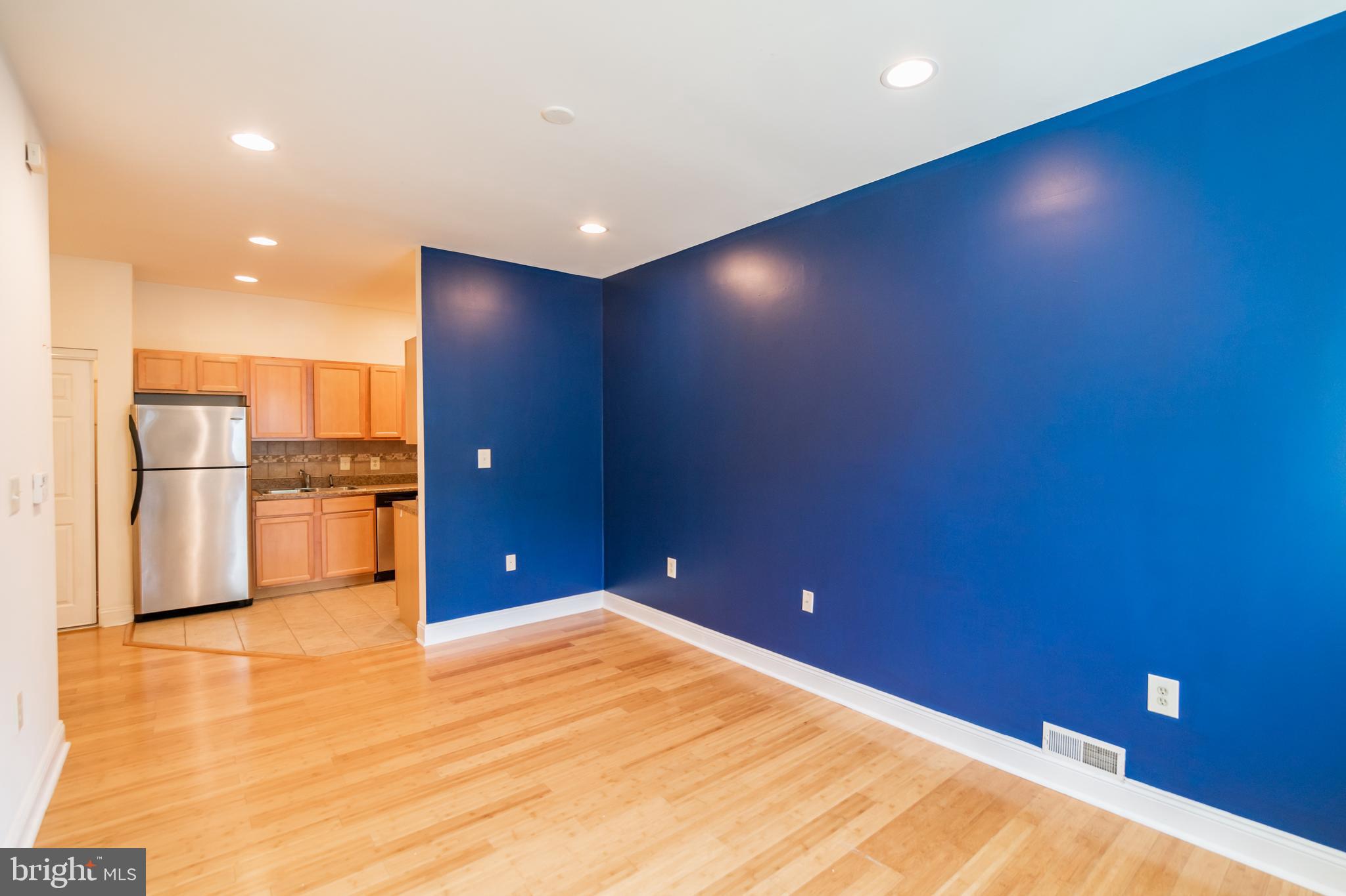 1805 CARPENTER ST #2ND FLOOR