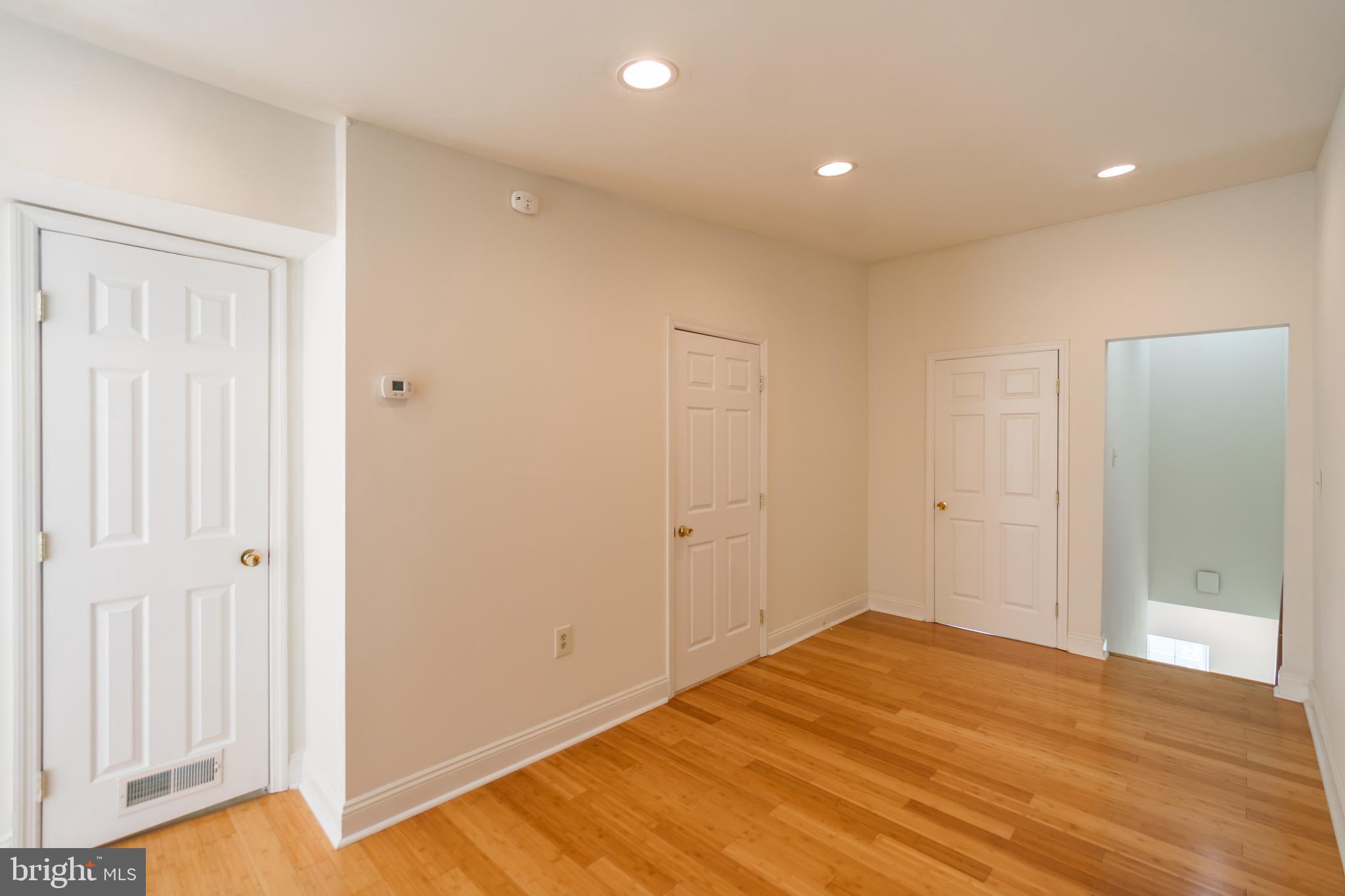 1805 CARPENTER ST #2ND FLOOR