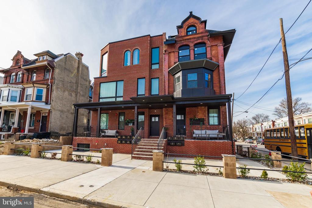 5303 CHESTER AVE #UNIT 302
