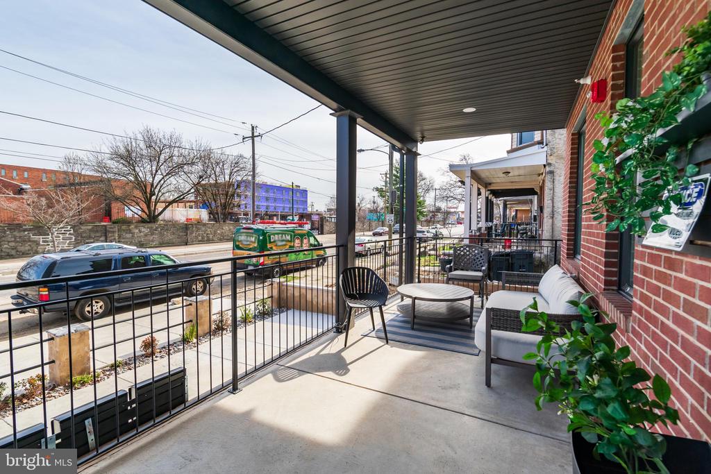 5303 CHESTER AVE #UNIT 302