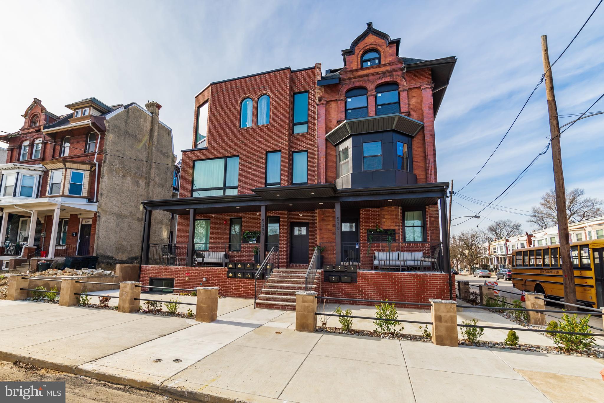 5303 CHESTER AVE #UNIT 302