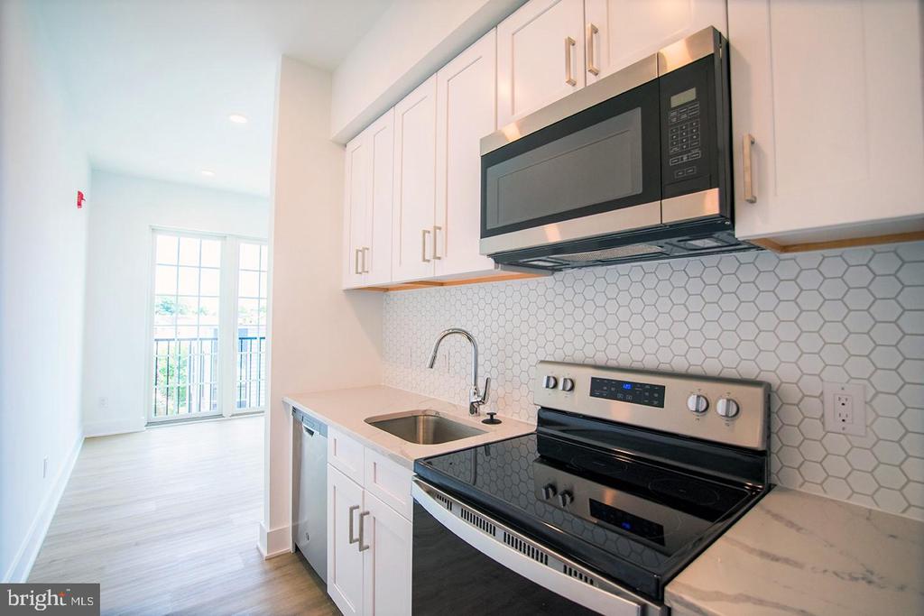 1324 FRANKFORD AVE #UNIT 301