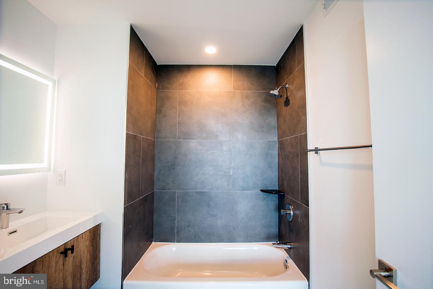 1324 FRANKFORD AVE #UNIT 301