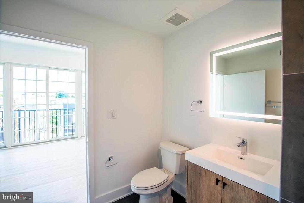 1324 FRANKFORD AVE #UNIT 301