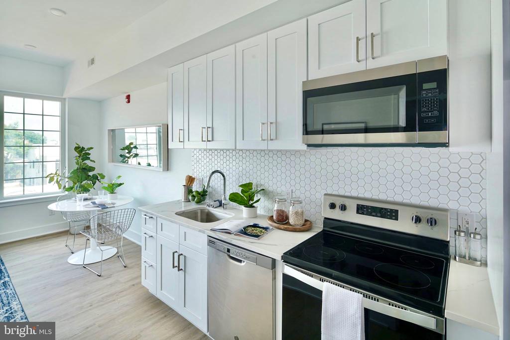 1324 FRANKFORD AVE #UNIT 402